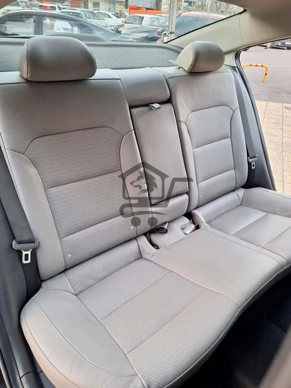 Hyundai Elantra 2020 - الصورة 9