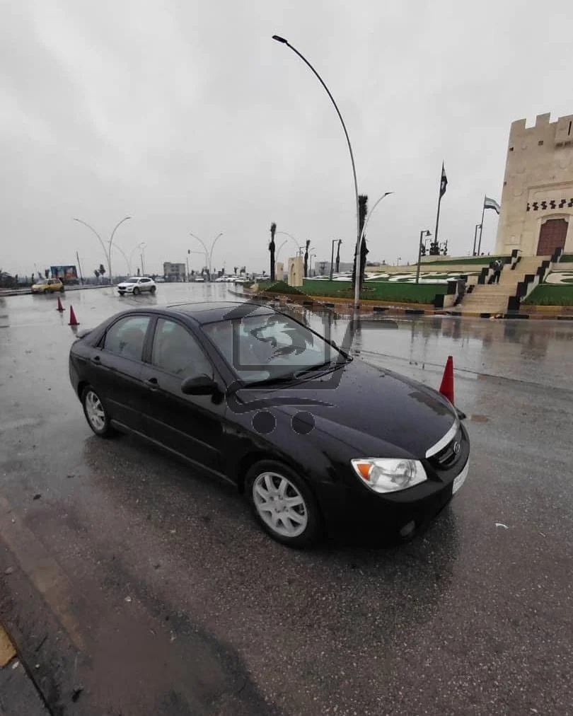 للبيع كيا سبيكترا 2006 - الصورة 2