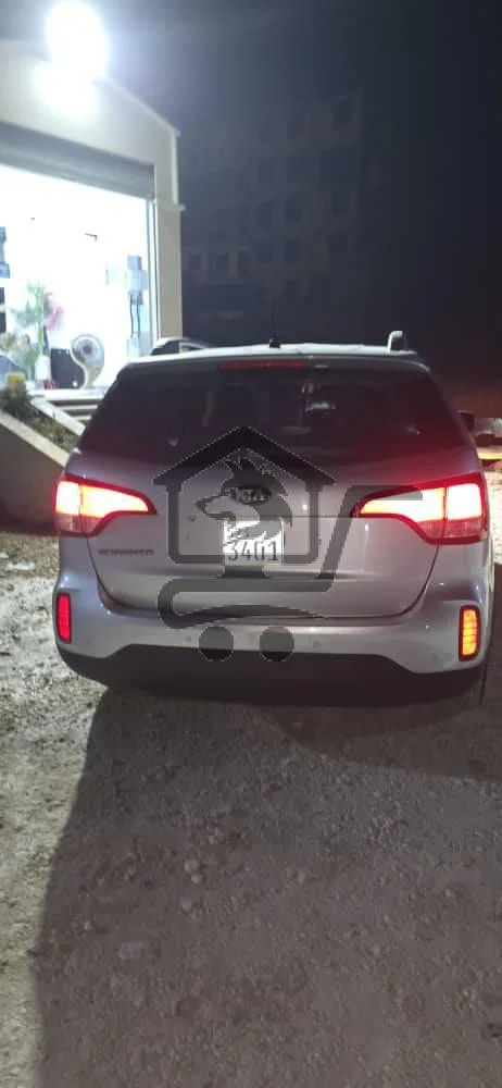 كيا سيرنتو - الصورة 2