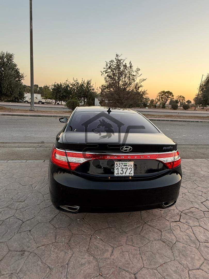 هيونداي جرانديور ازيرا 2015 GRANDEUR - الصورة 6