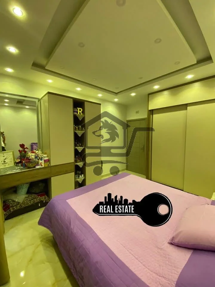 منزل فخم بموقع حيوي وراقي - الصورة 7