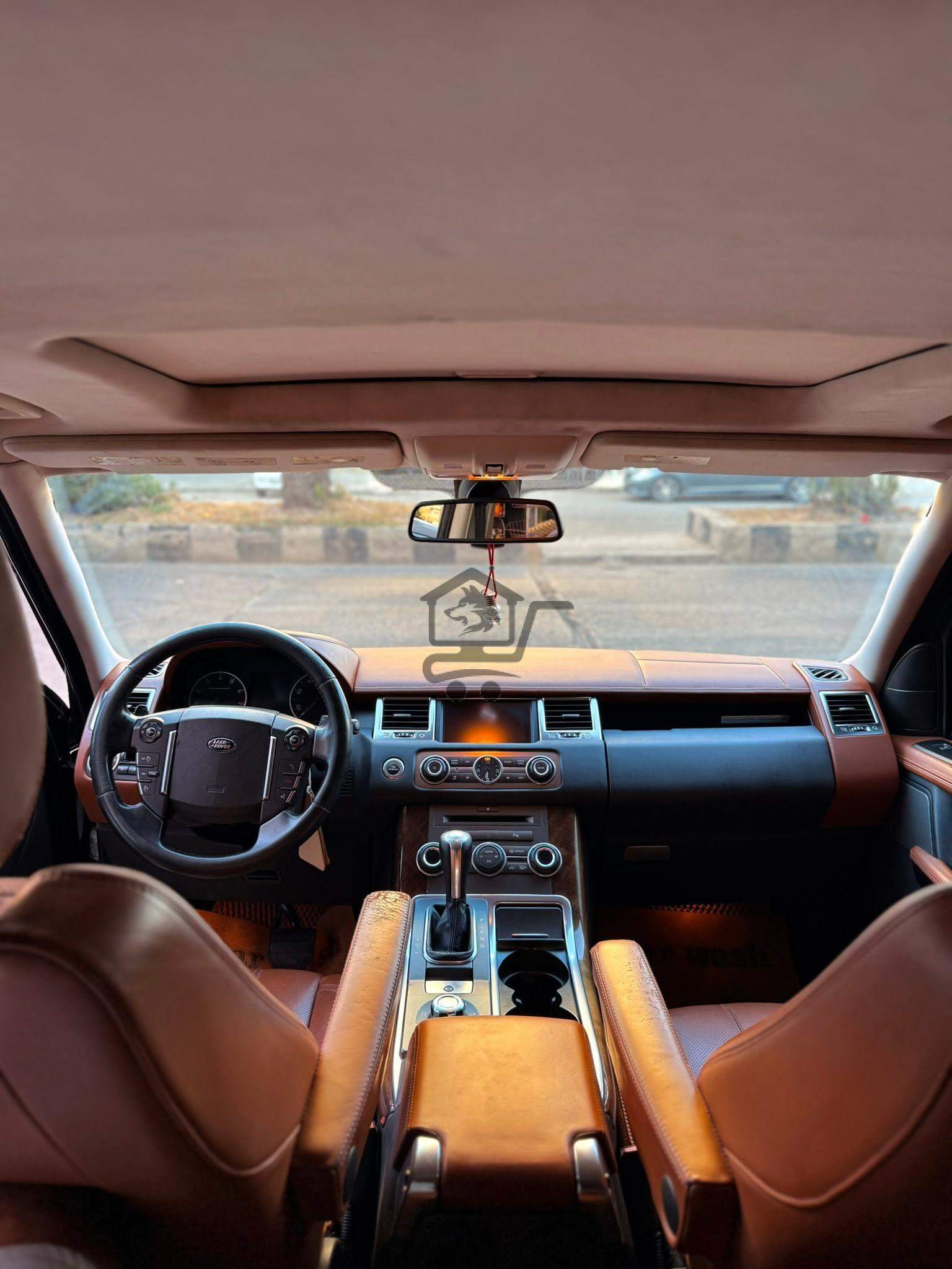 Range Rover Supercharged - الصورة 4
