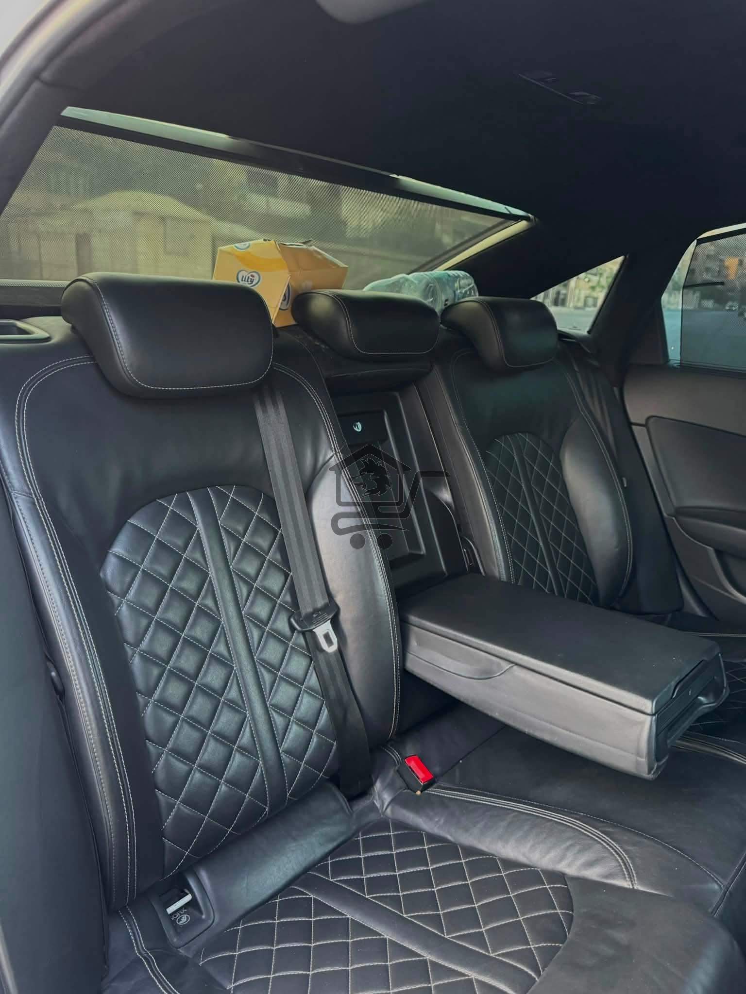 AUDI S6 - الصورة 2
