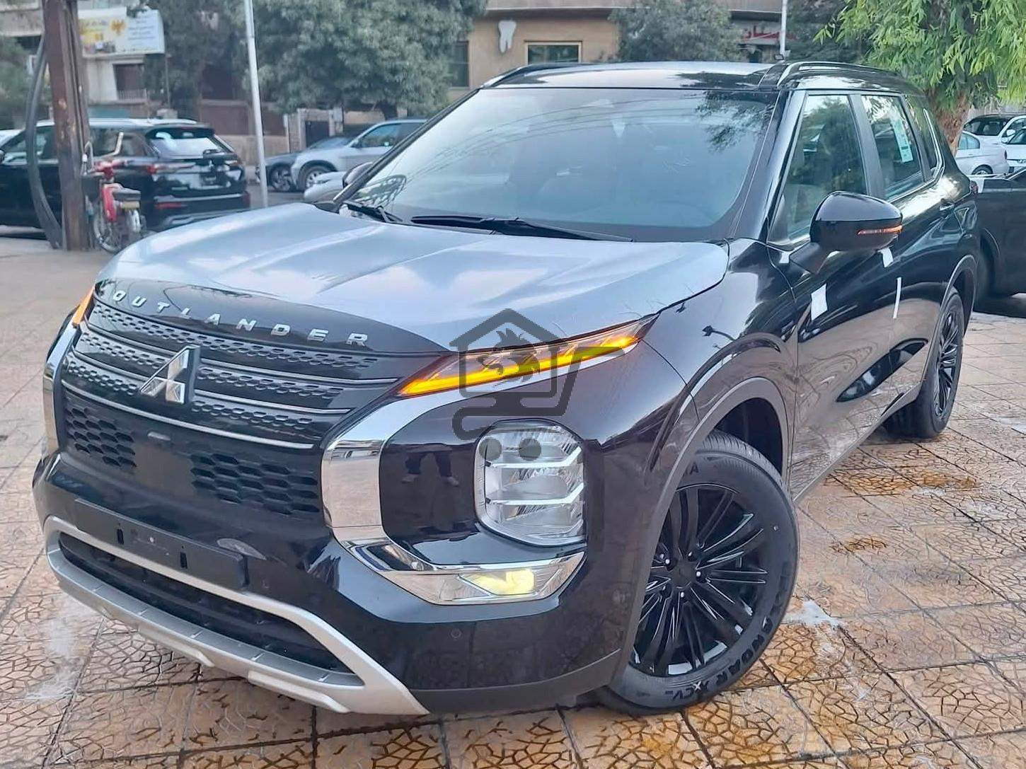 Mitsubishi Outlander Premier Edition - الصورة 1