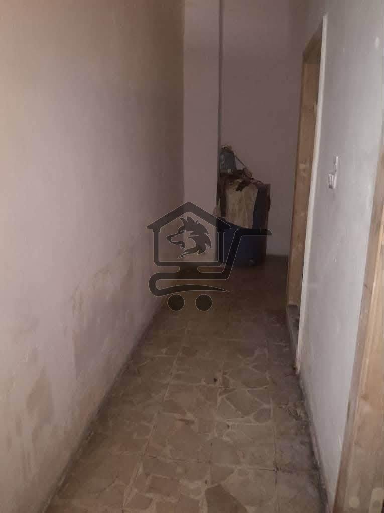 شقة بمنطقة حيوية - الصورة 2