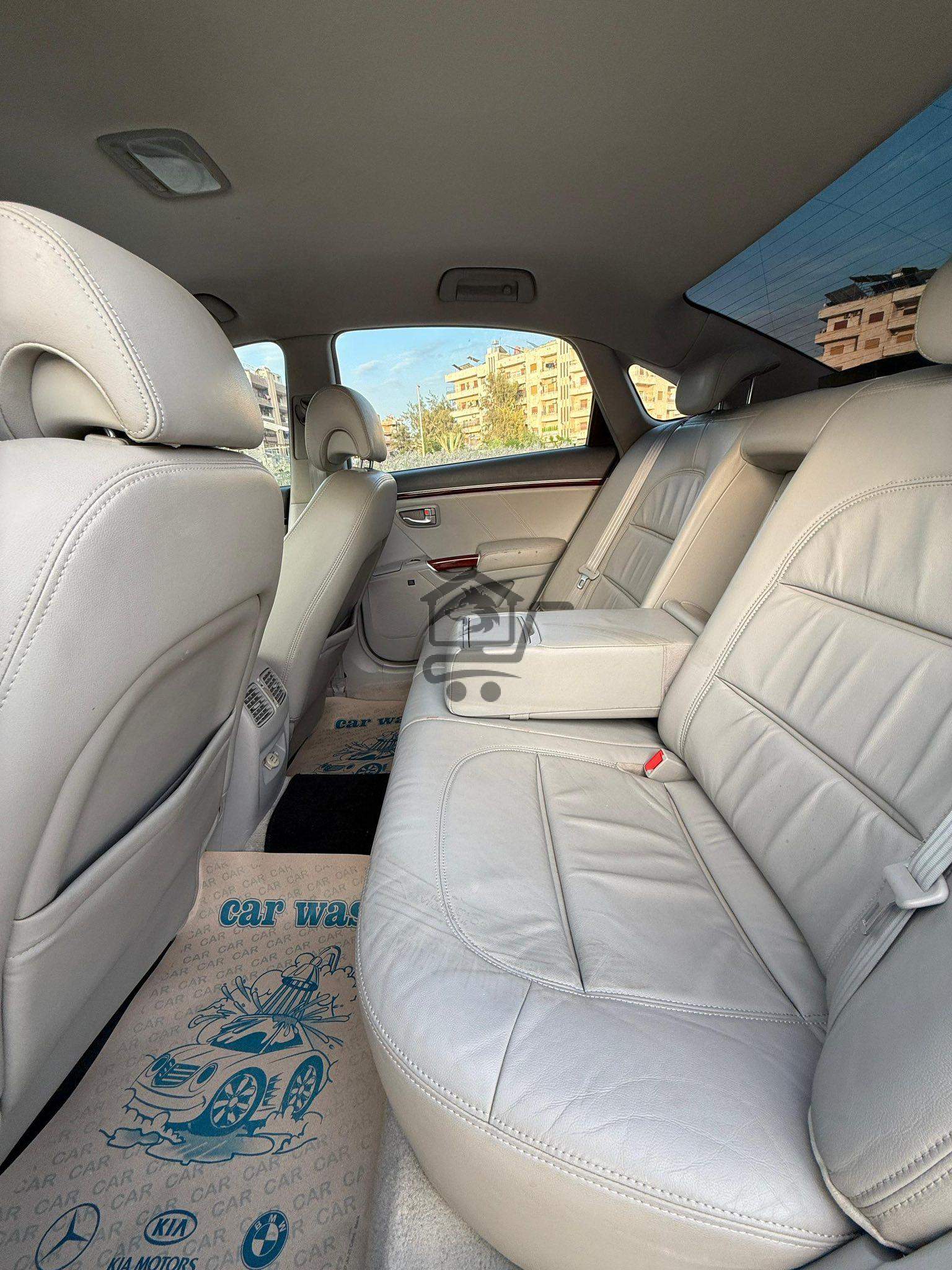 Hyundai Azera 2008 - الصورة 8