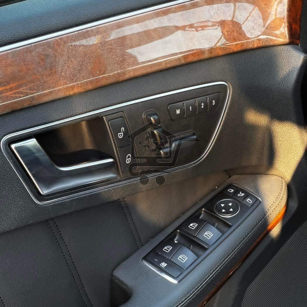 Mercedes E300 - الصورة 2