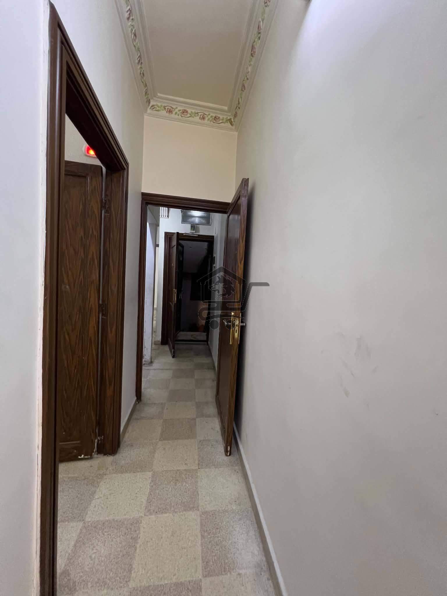 شقة سكنية لقطة - الصورة 8