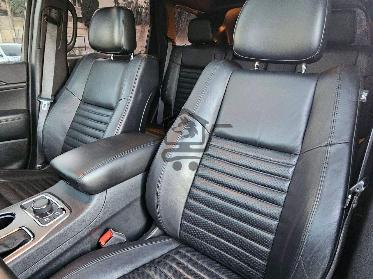 JEEP CHEROKEE - الصورة 6