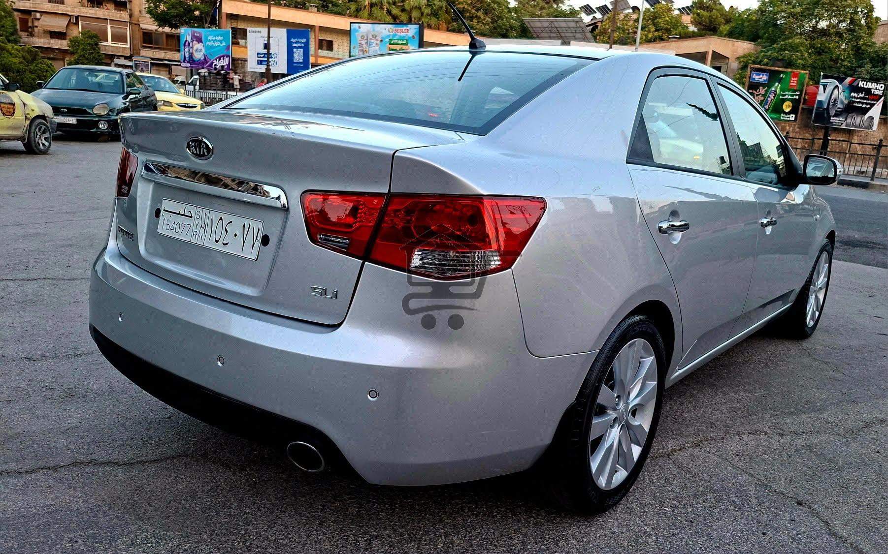 Kia Forte 2010 - الصورة 2