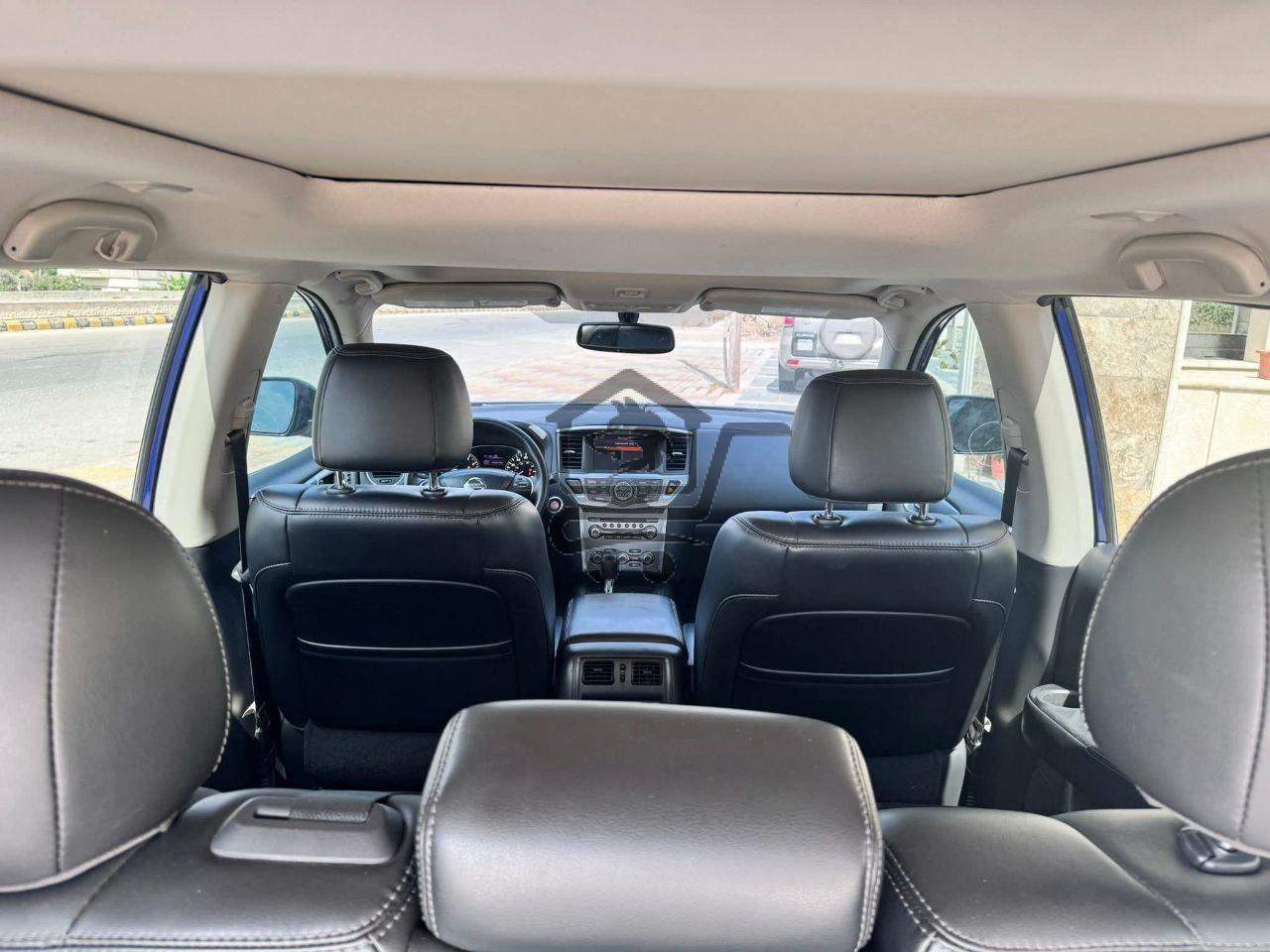 Nissan Pathfinder 2017 - الصورة 10