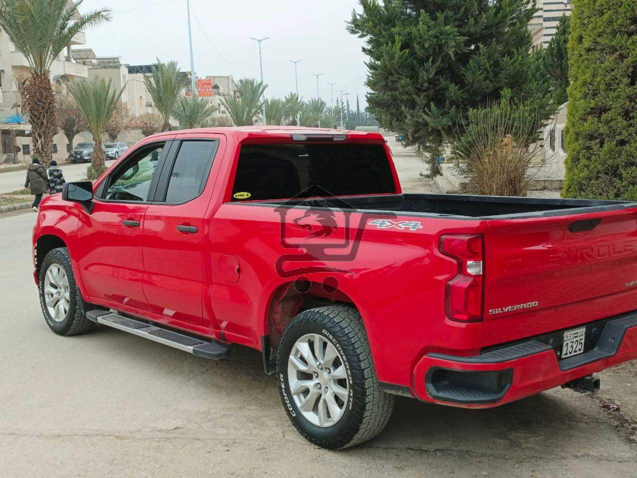 CHEVROLET SILVERADO 2021 - الصورة 2