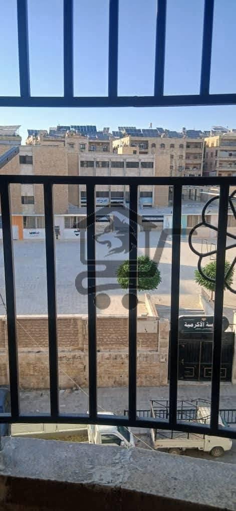 شقة بموقع مميز - الصورة 3