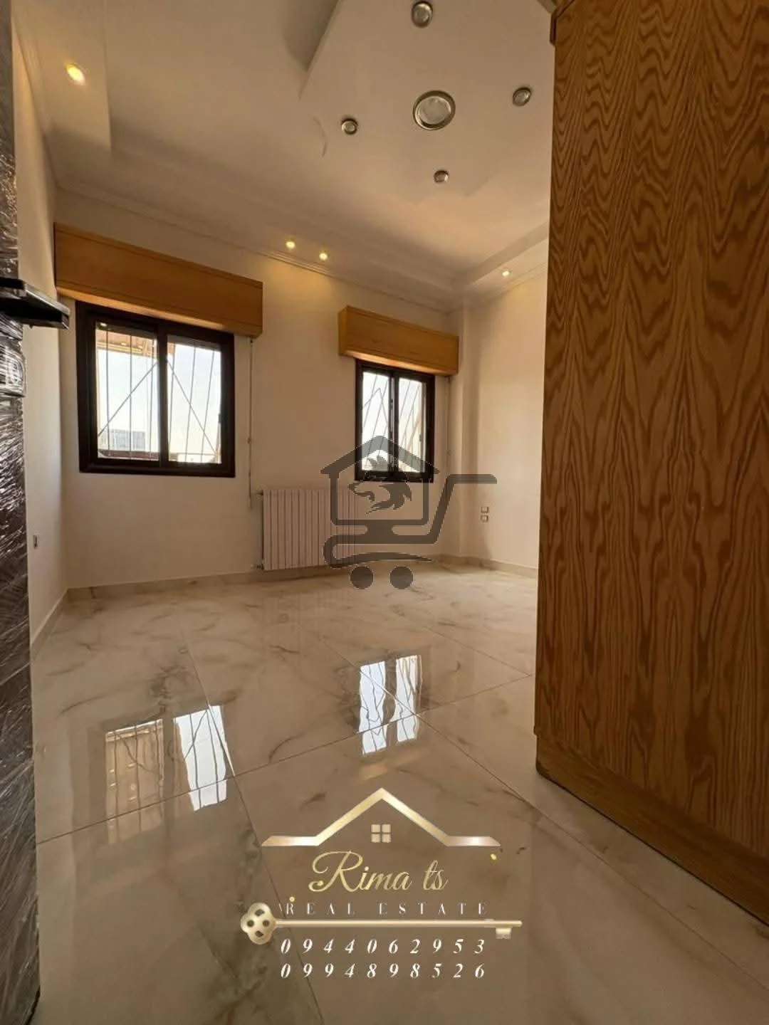 منزل عصري بموقع خدمي وراقي - الصورة 5