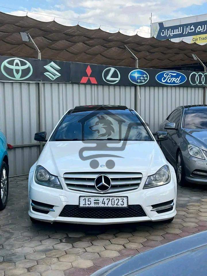 MERCEDES C250 - الصورة 4