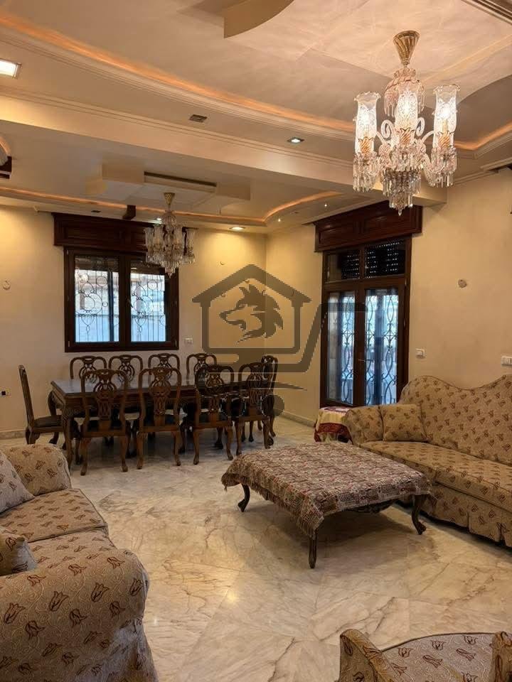 منزل فاخر - الصورة 1