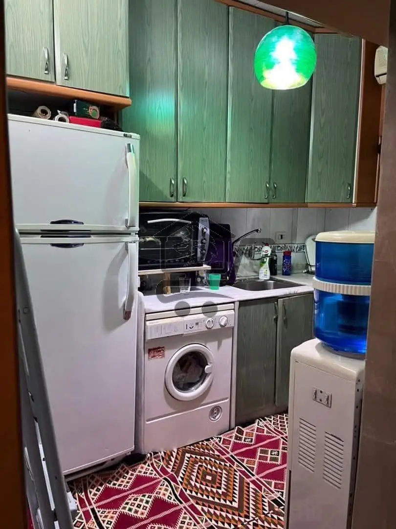 للبيع بيت في المزة - الصورة 2