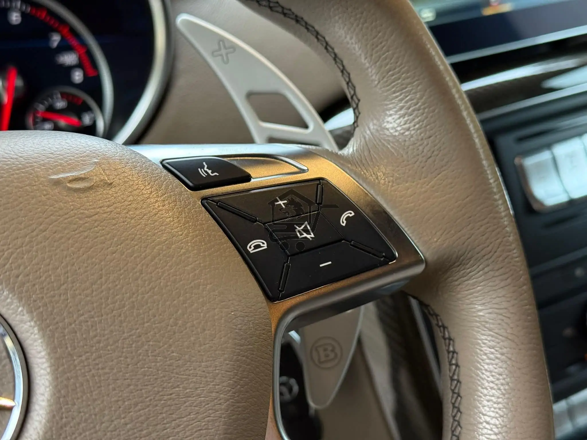 Barbus Square 550 - الصورة 5