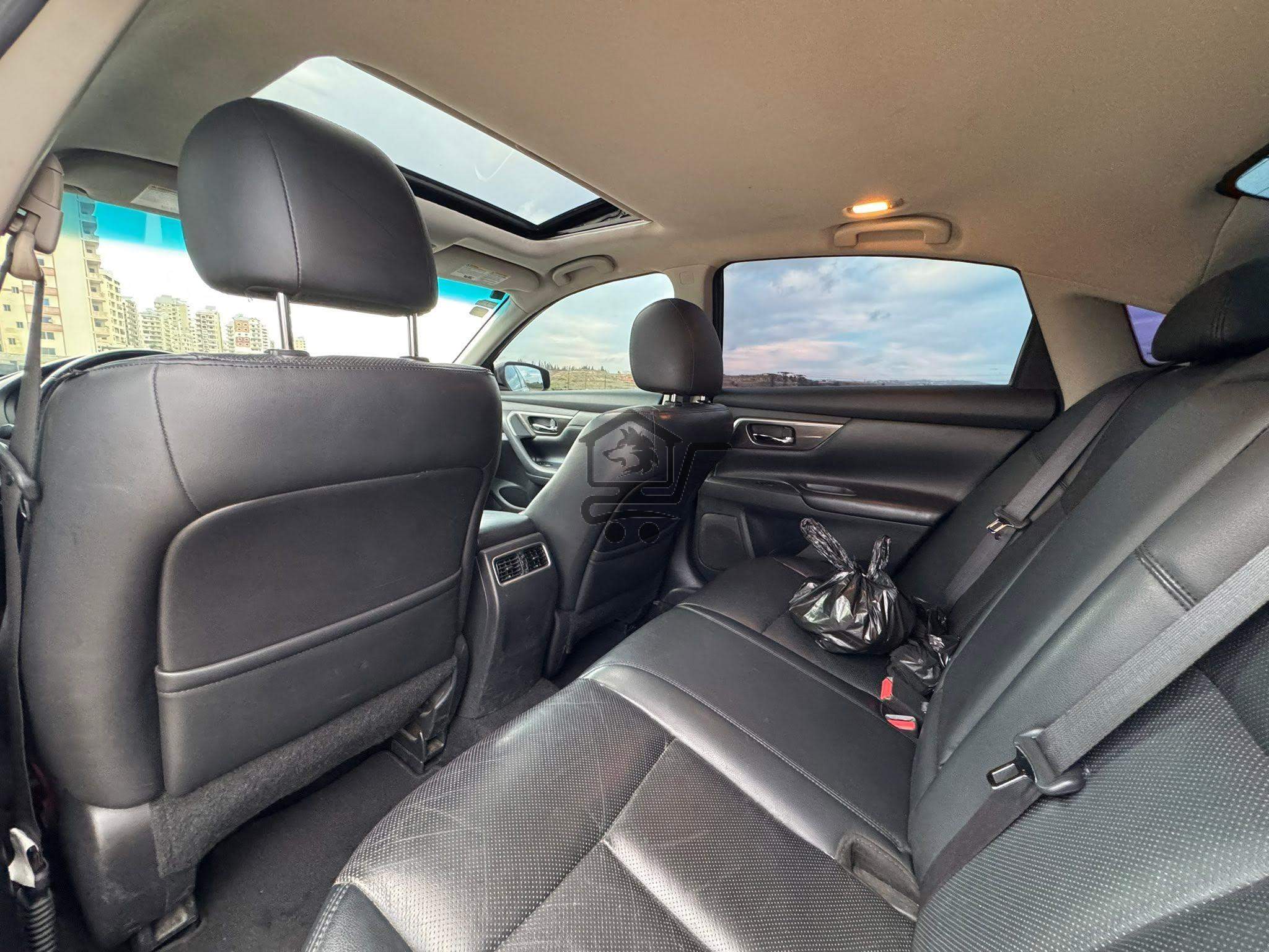 Nissan Altima 2015 - الصورة 10