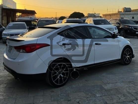 Hyundai Elantra 2013 - الصورة 2