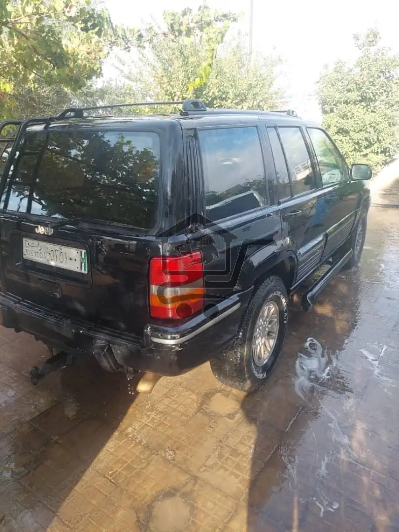 جيب شيروكي - الصورة 2