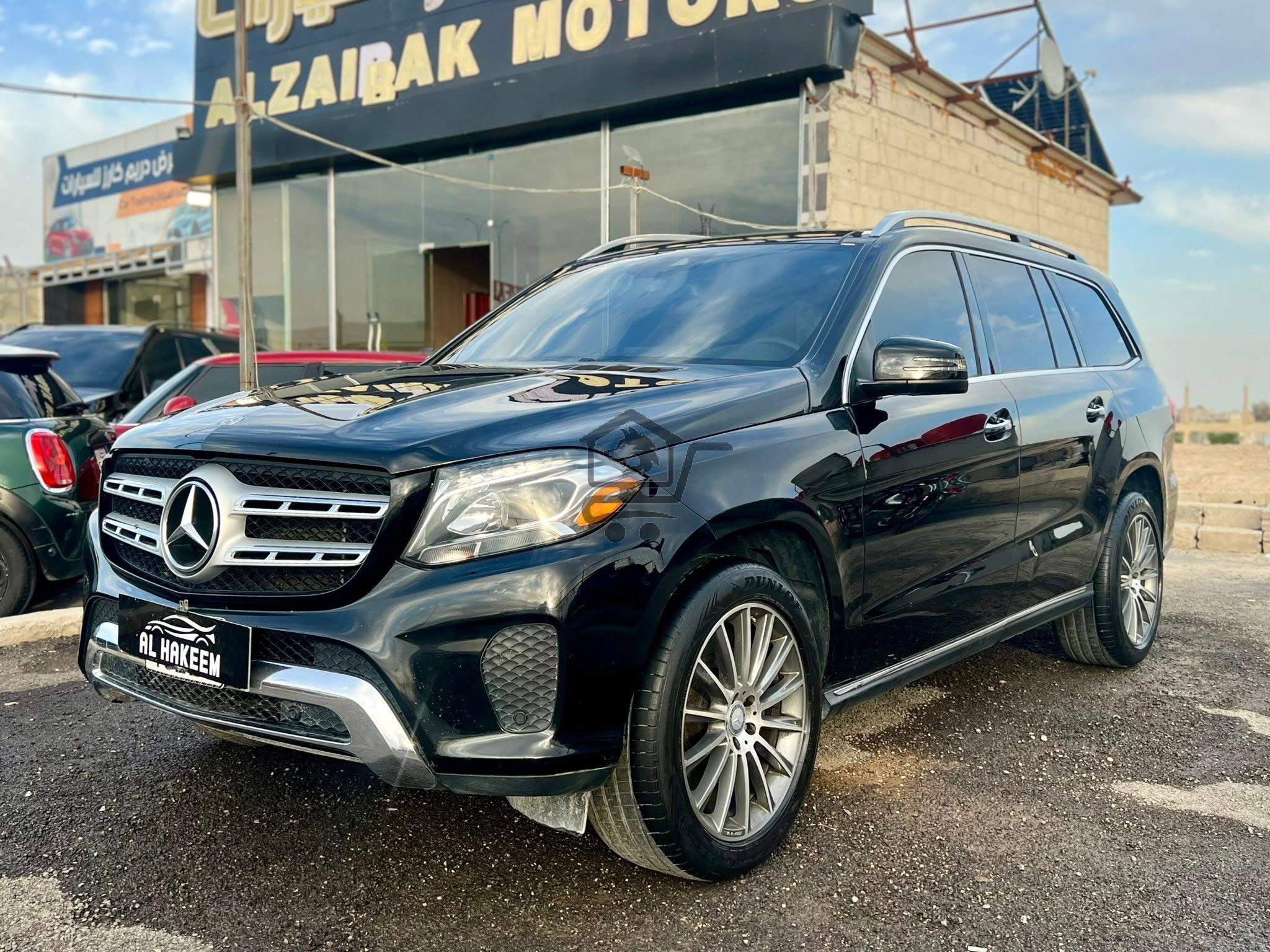 Mercedes-Benz GLS 450 - الصورة 1