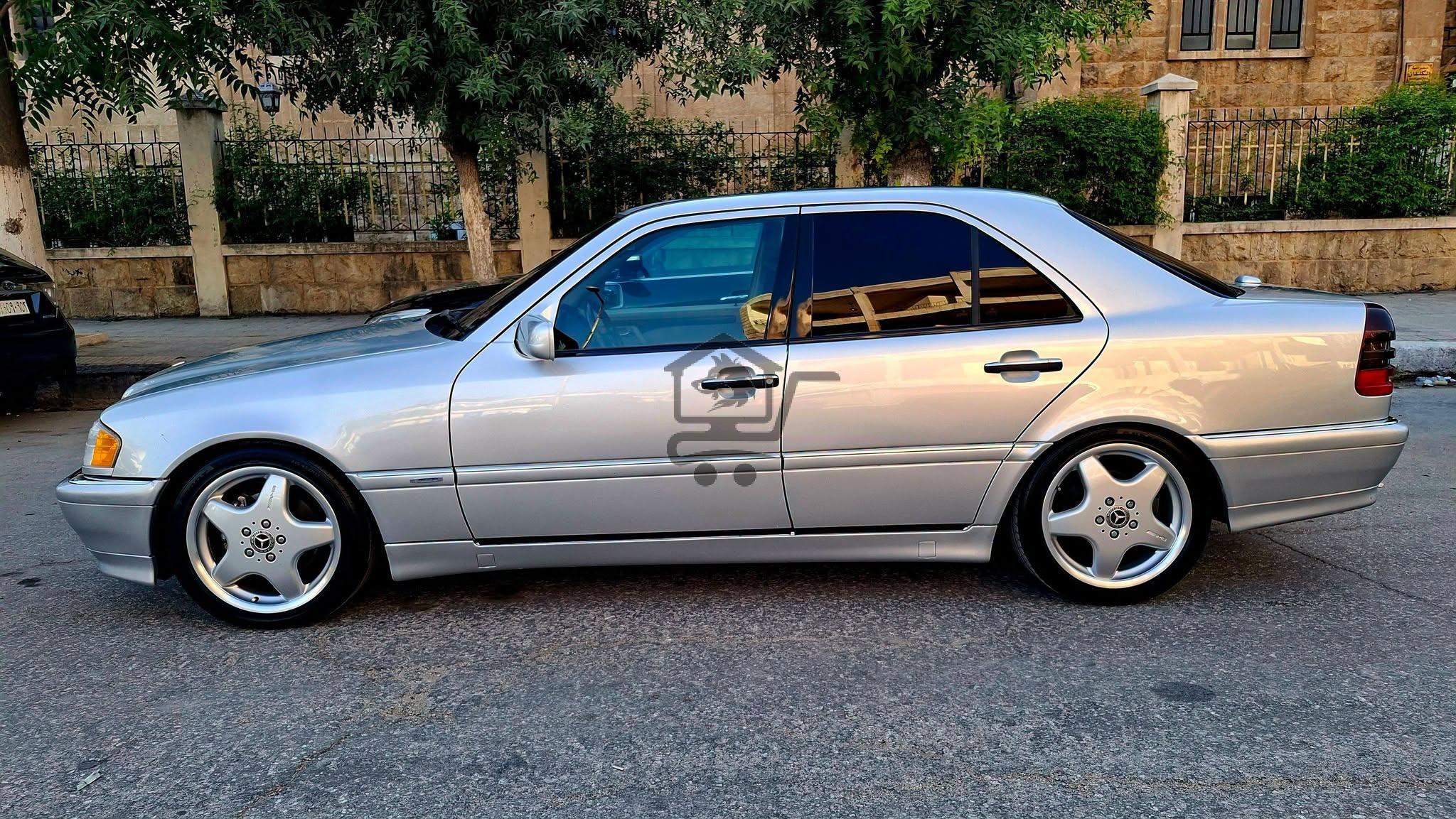 Mercedes C200 1997 - الصورة 6