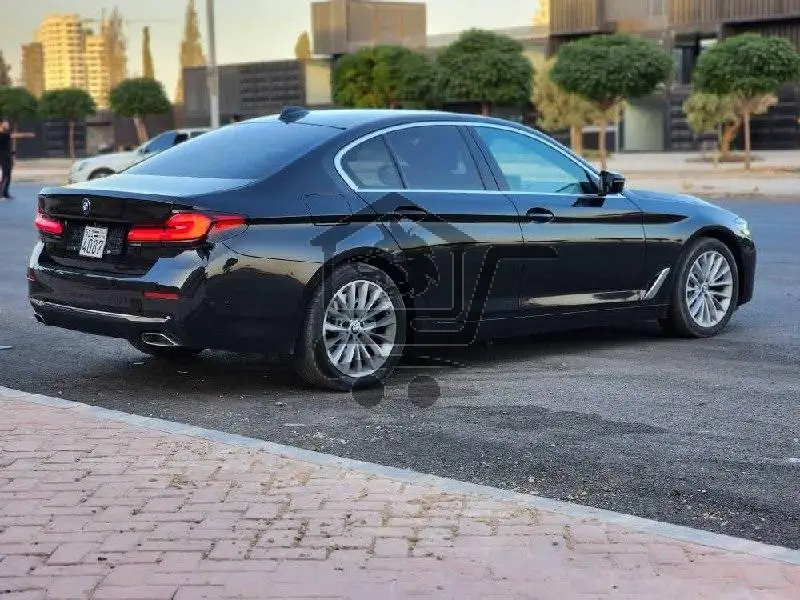 BMW 540 luxury line - الصورة 3