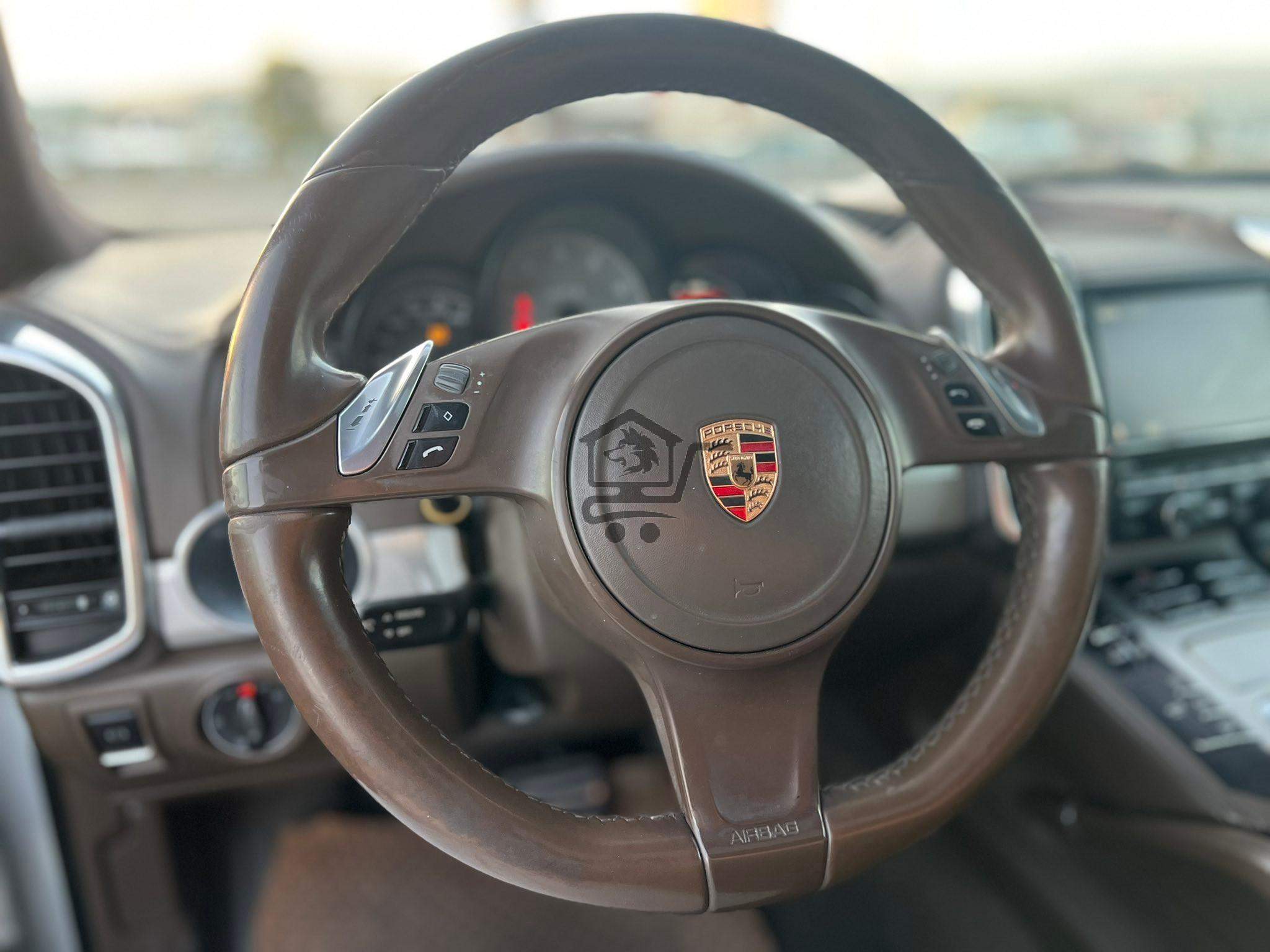 PORSHE Cayenne GTS - الصورة 8