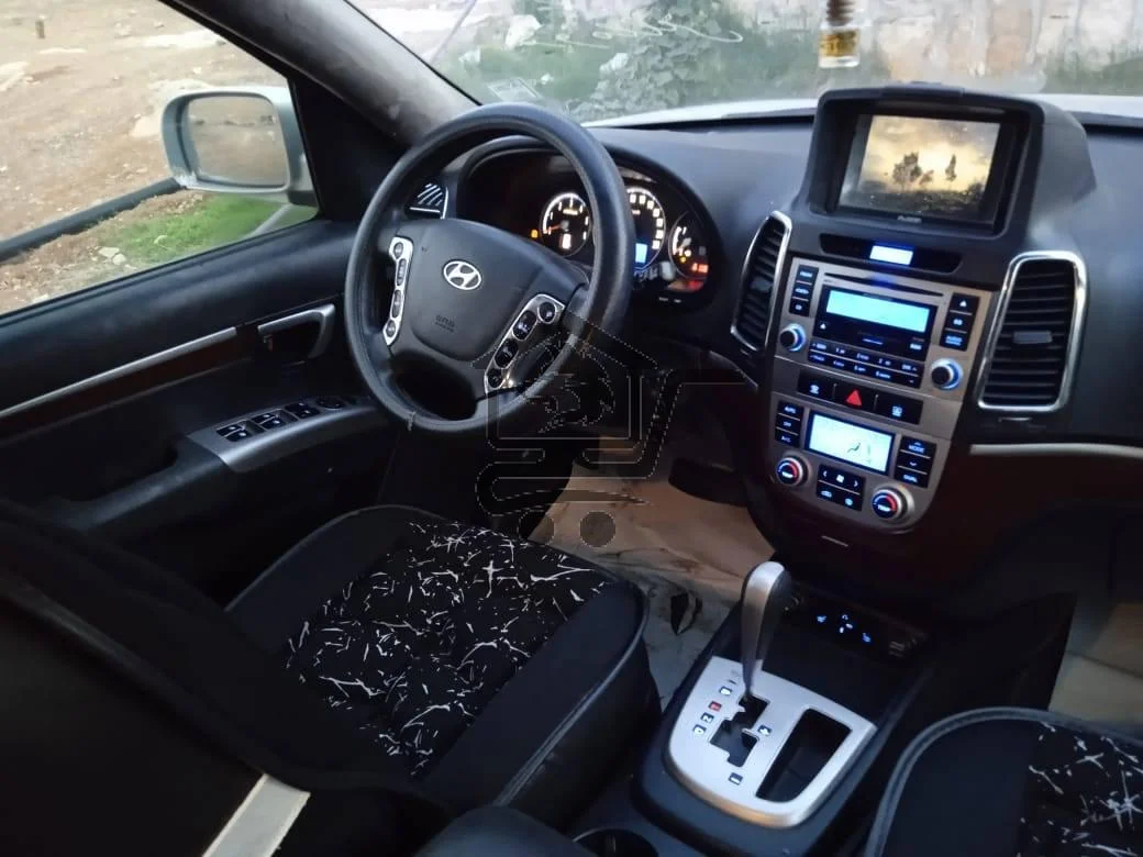 هوندا سنتافيه - الصورة 2