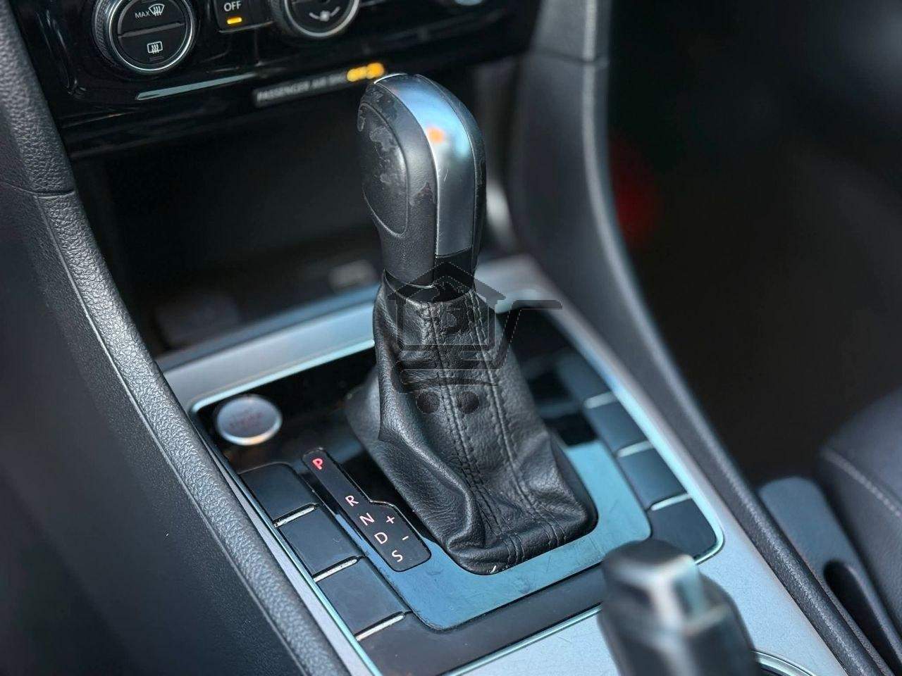 VW PASSAT 2022 - الصورة 7