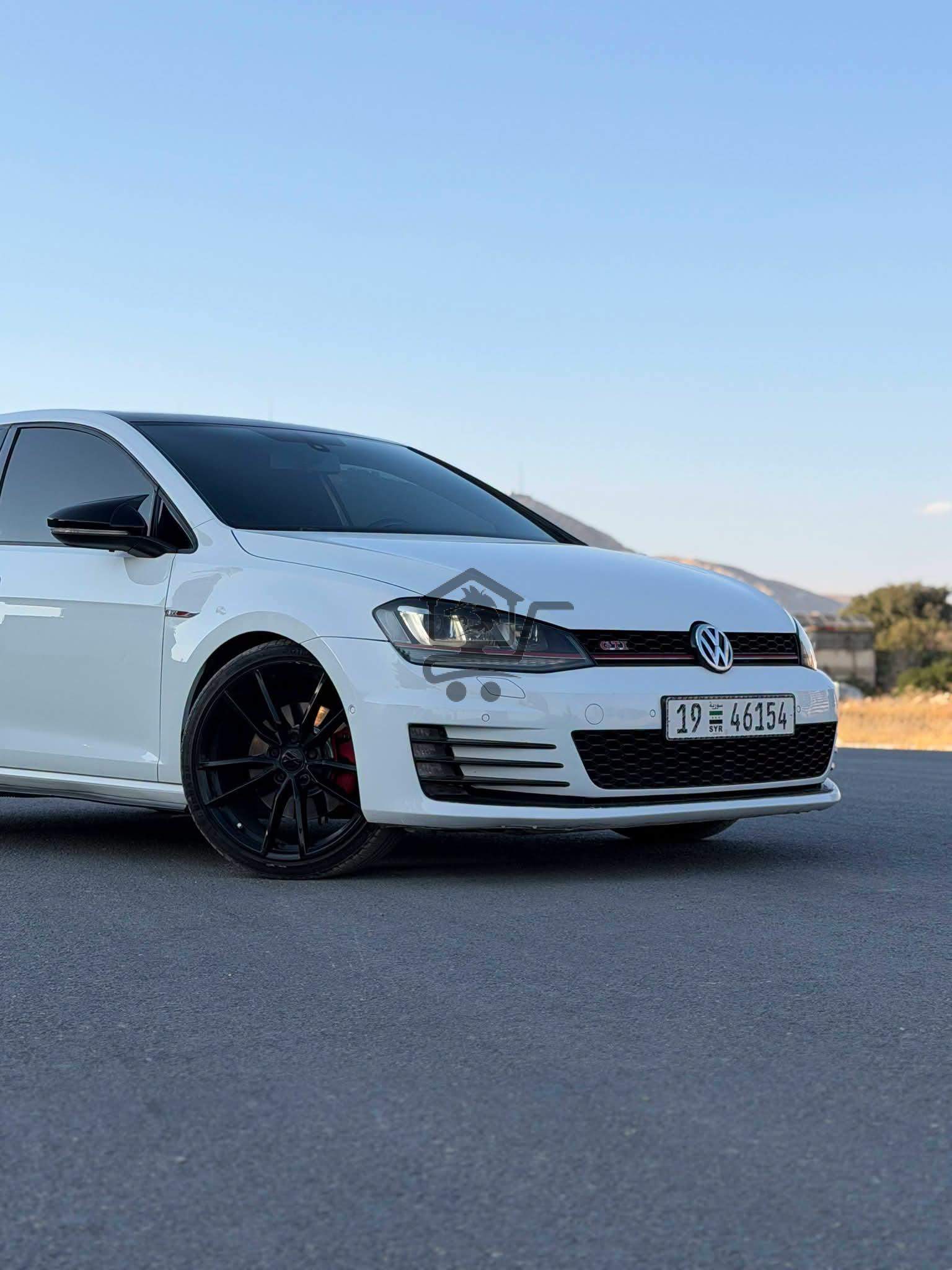 GOLF GTI - الصورة 9