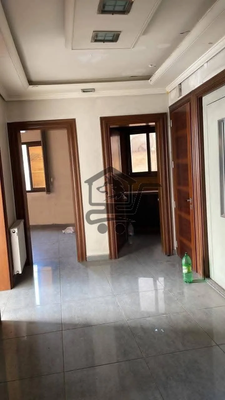 بيت مميز وجاهز للسكن الفوري - الصورة 2