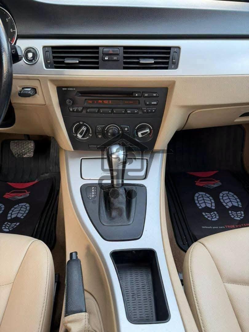 BMW 316i 2009 - الصورة 8
