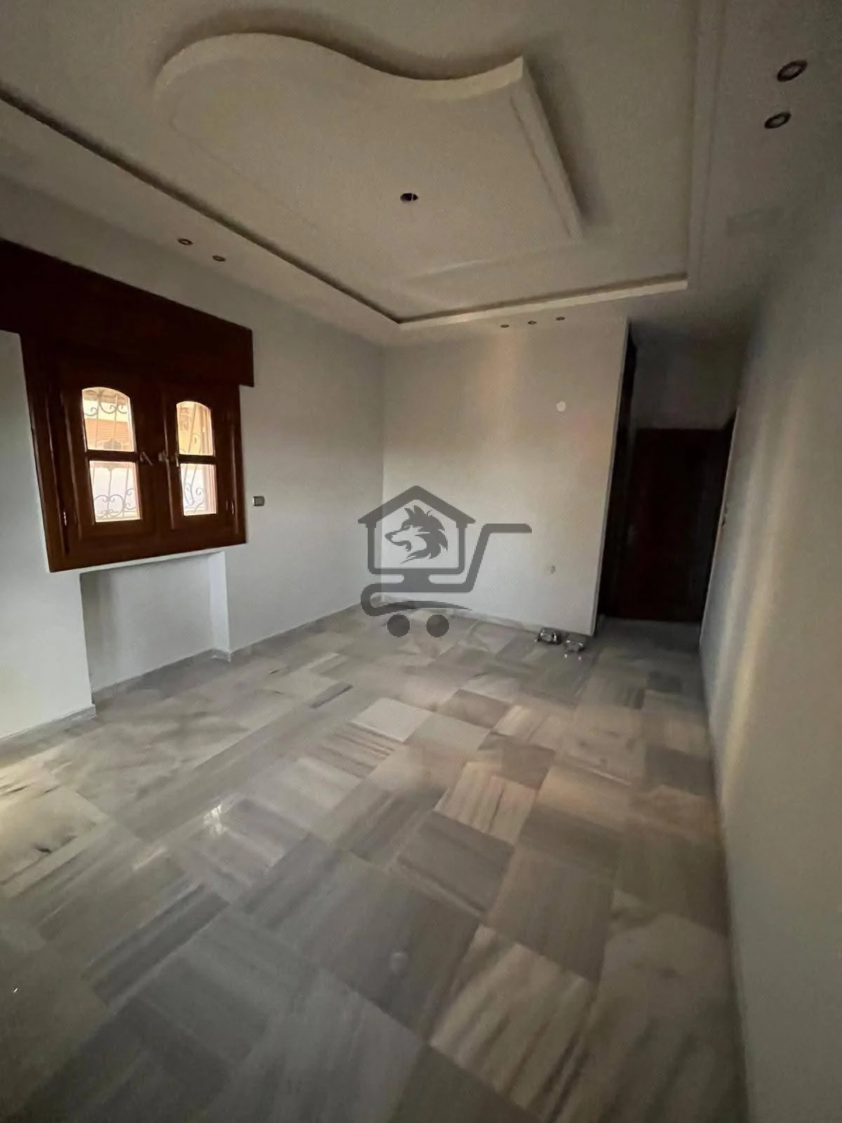 منزل فاخر بموقع متميز - الصورة 6