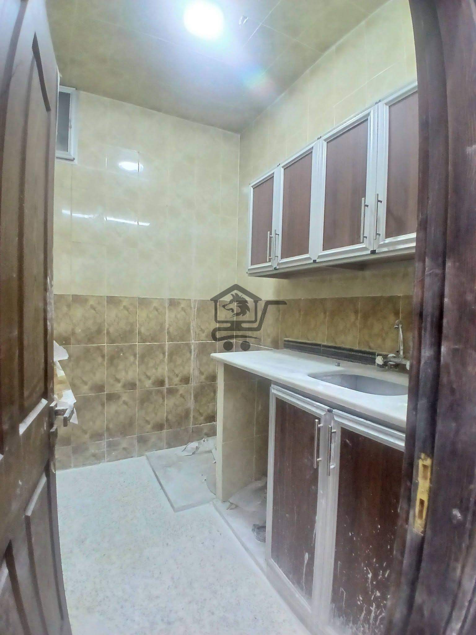 شقة للبيع بسعر مناسب - الصورة 3