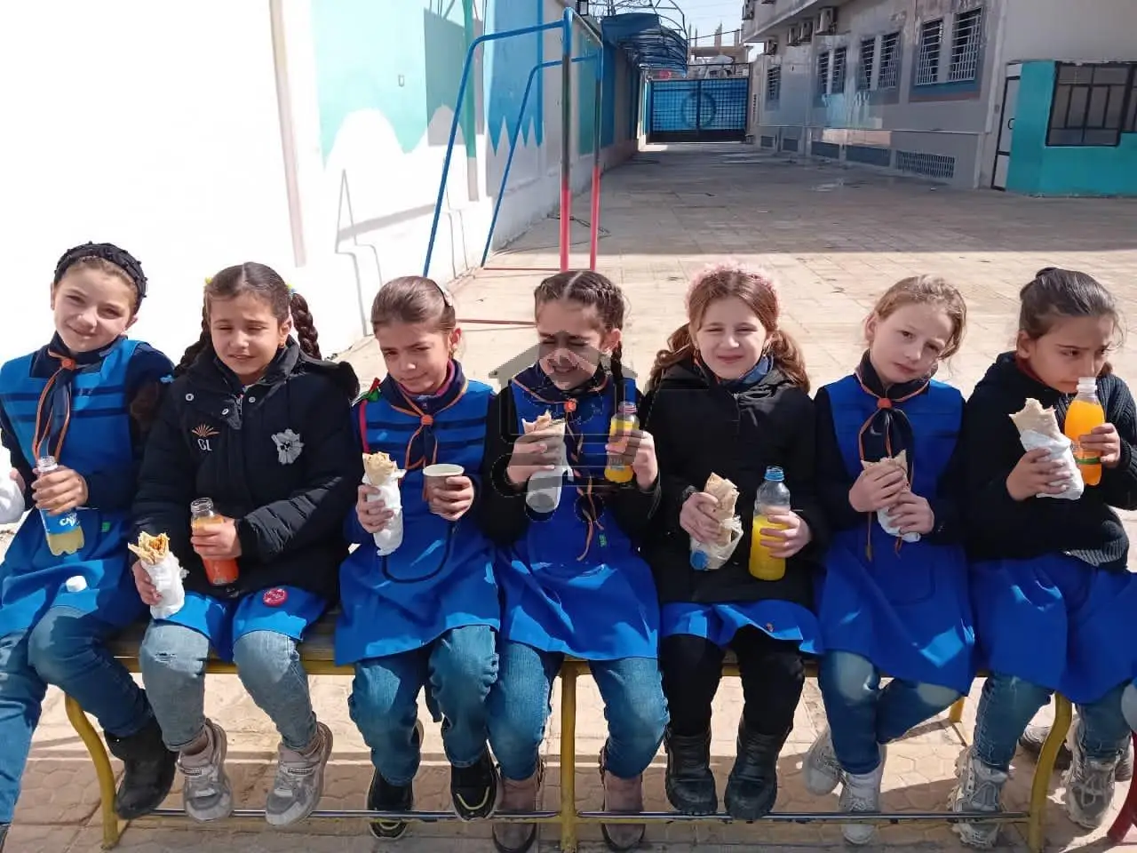 مدرسة المنارة السَّعيدة - الصورة 2