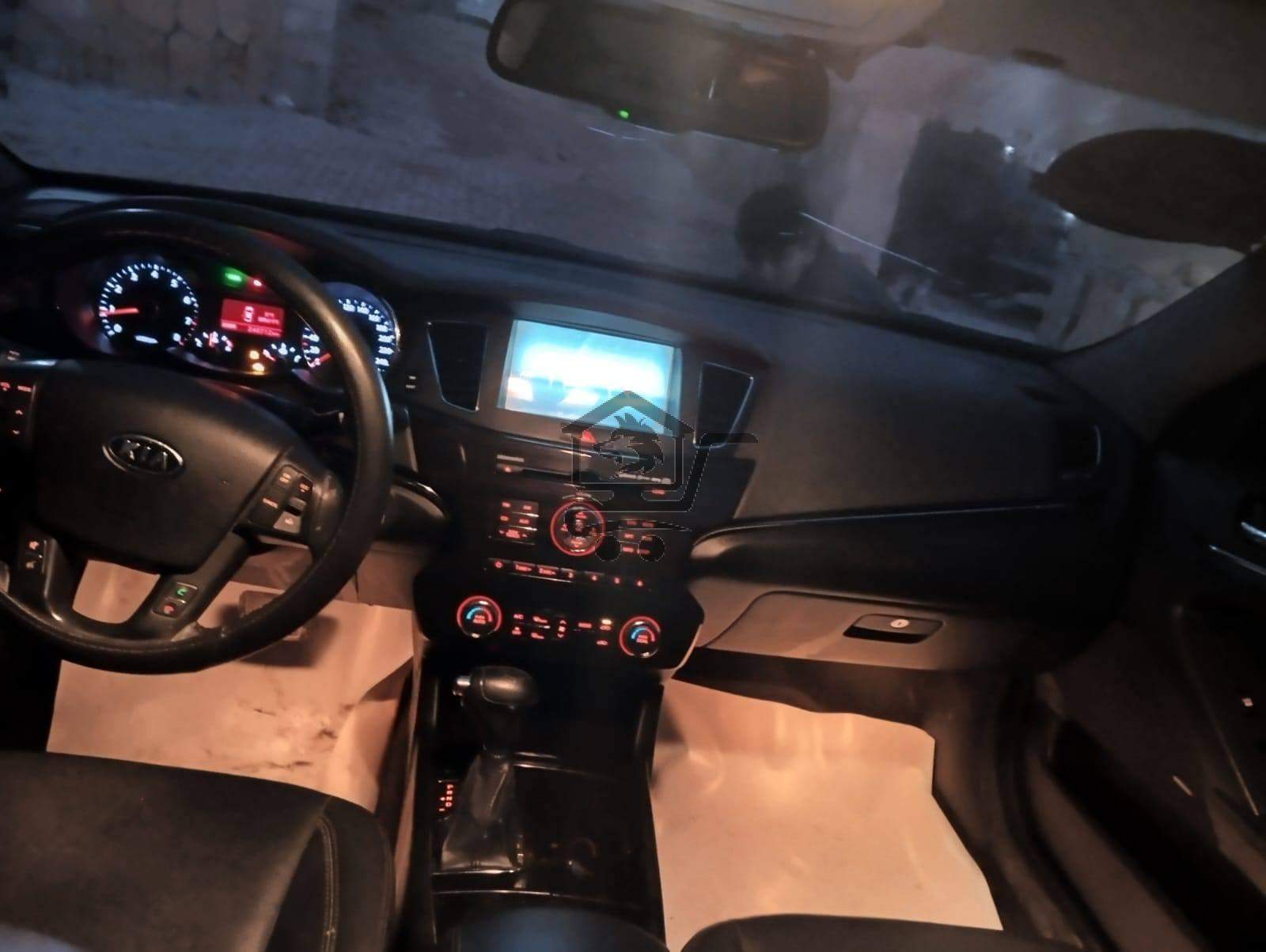 سيارة أوروبية - الصورة 4