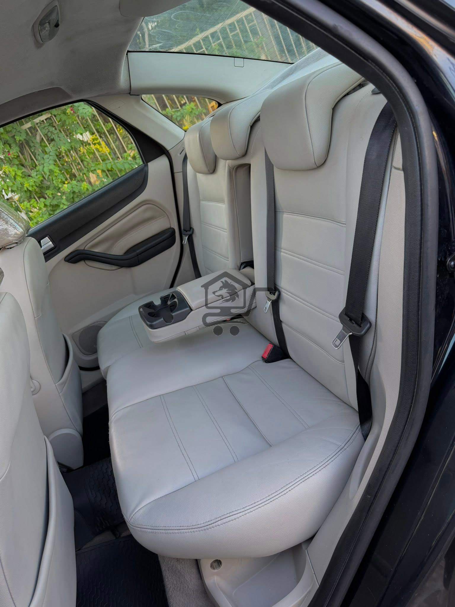 Ford Focus 2007 - الصورة 10