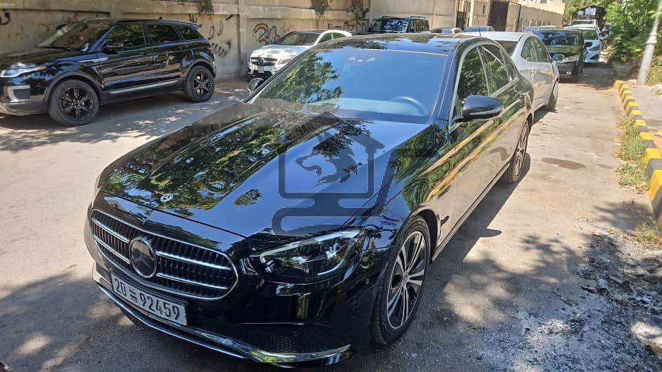 Mercedes Benz - الصورة 5