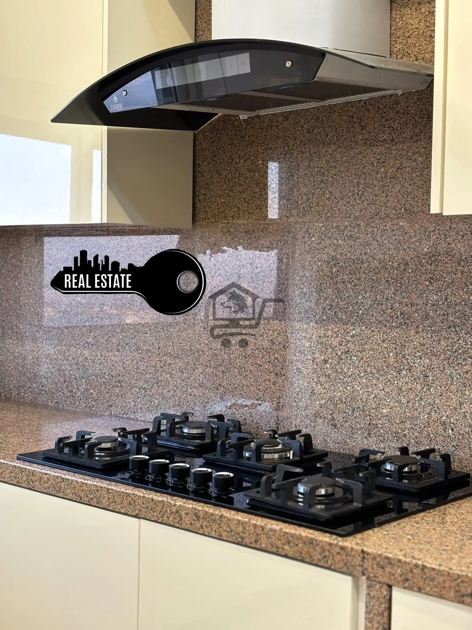 شقة بإكساء وفرش سوبر ديلوكس - الصورة 3