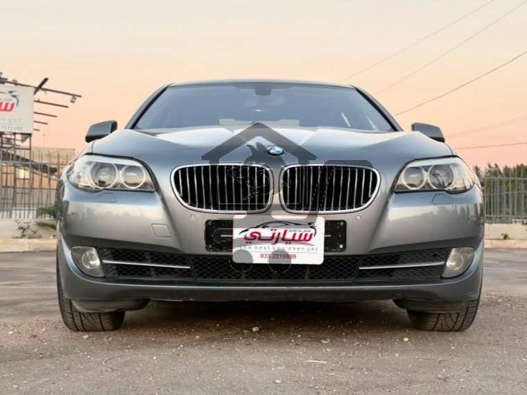 BMW 528i 2013 - الصورة 1