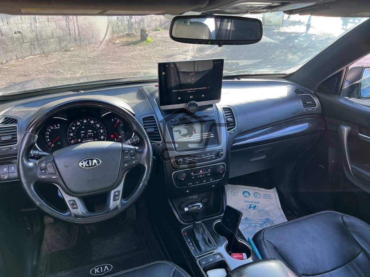 KIA Sorento 2015 - الصورة 6