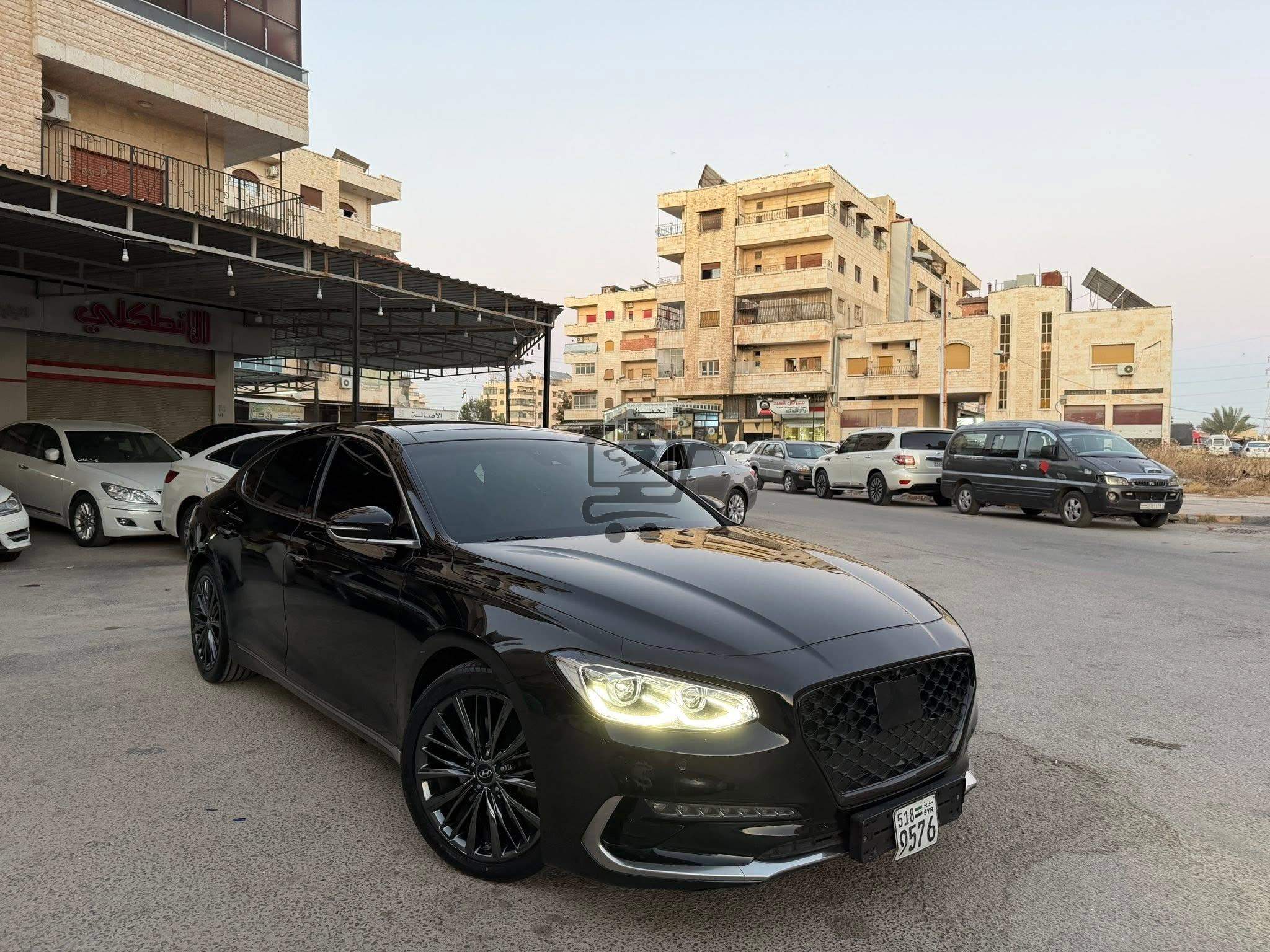 Hyundai Azera 2017 - الصورة 3