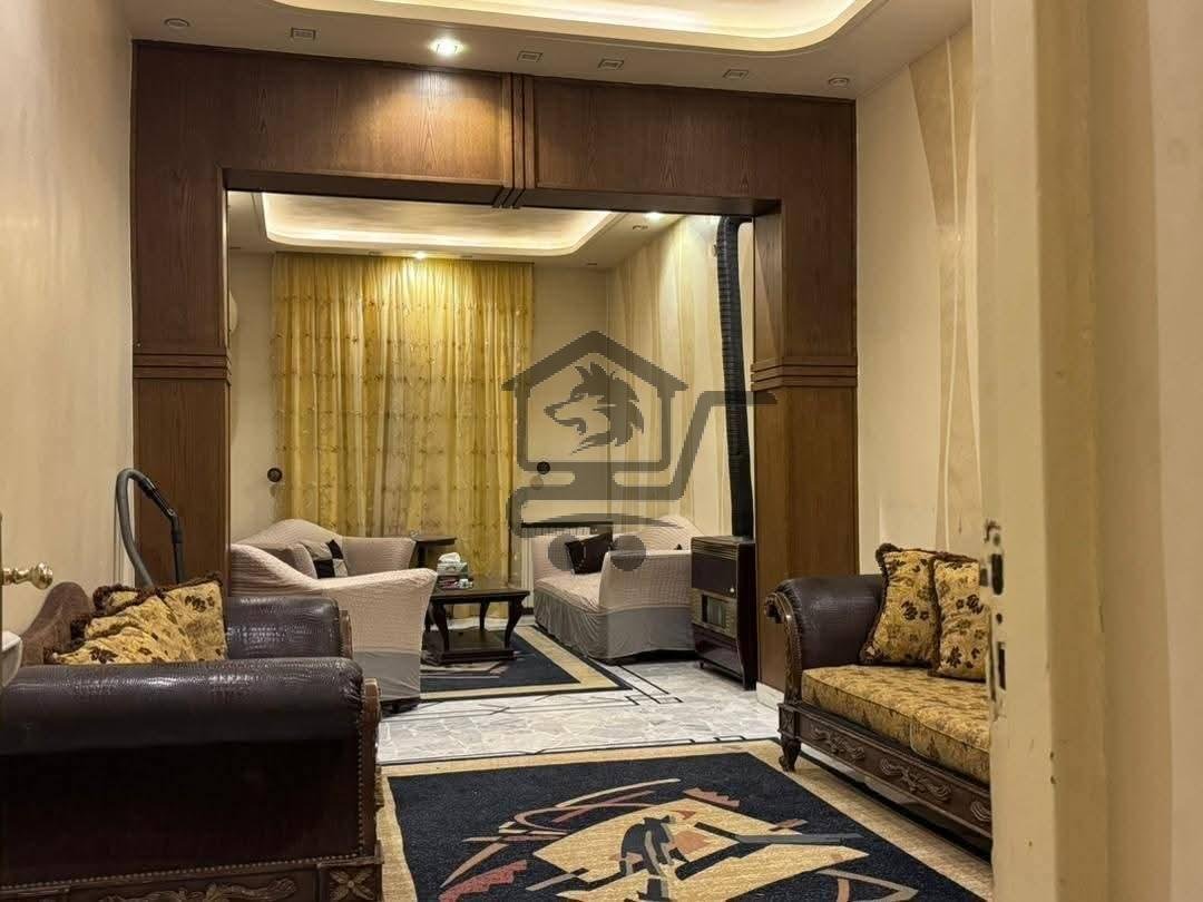 منزل في شارع النيل - الصورة 1
