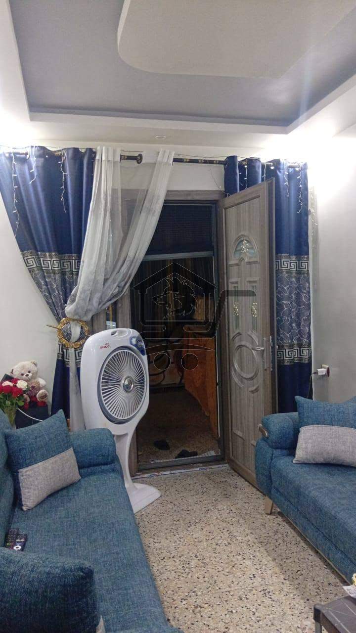 شقة للبيع بموقع جيد - الصورة 4