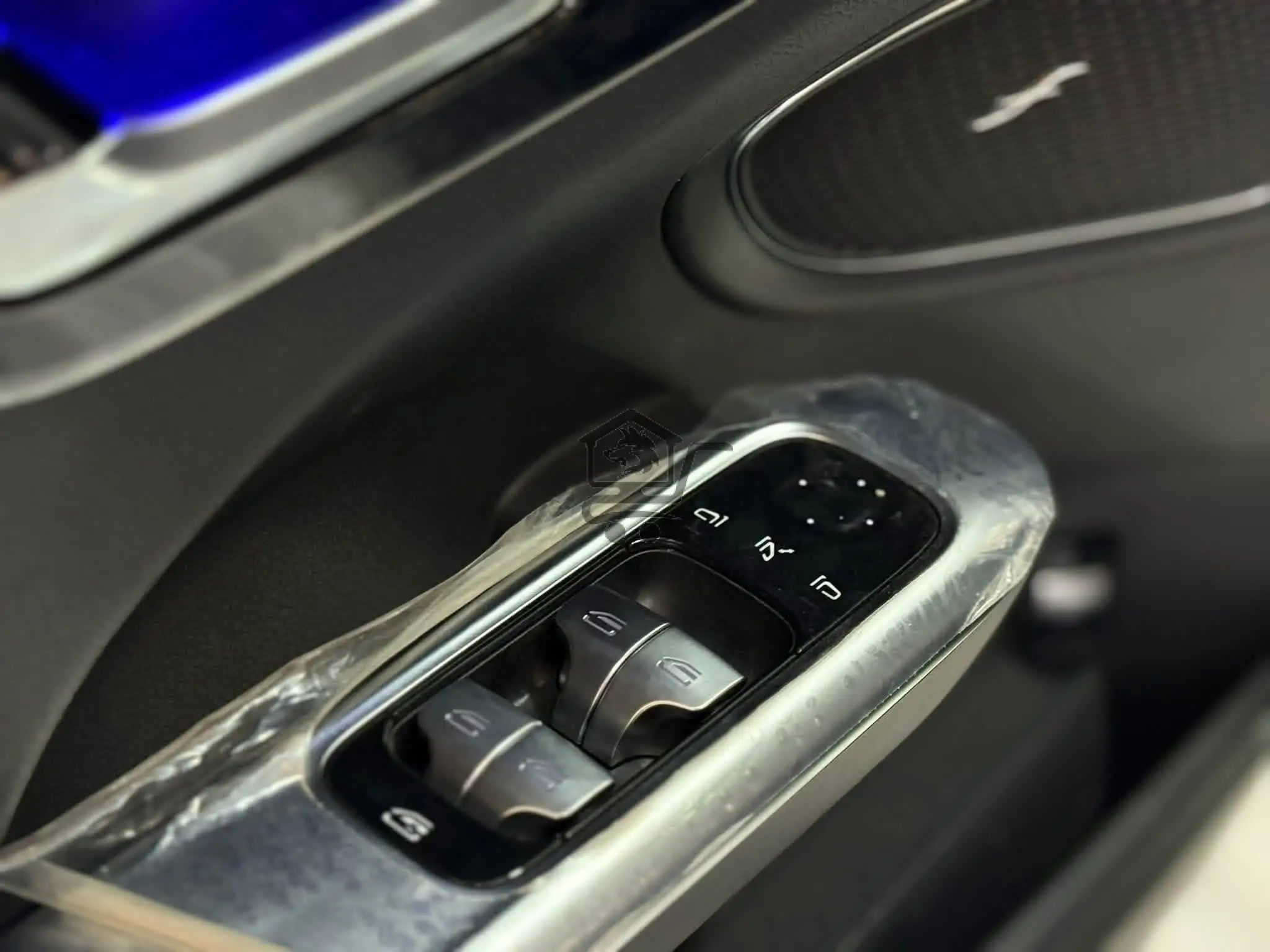 Mercedes - الصورة 6