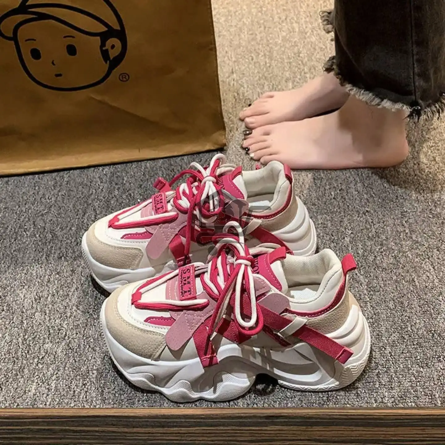 حذاء الملكي - الصورة 6