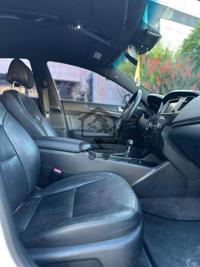 KIA K7 2012 - الصورة 6