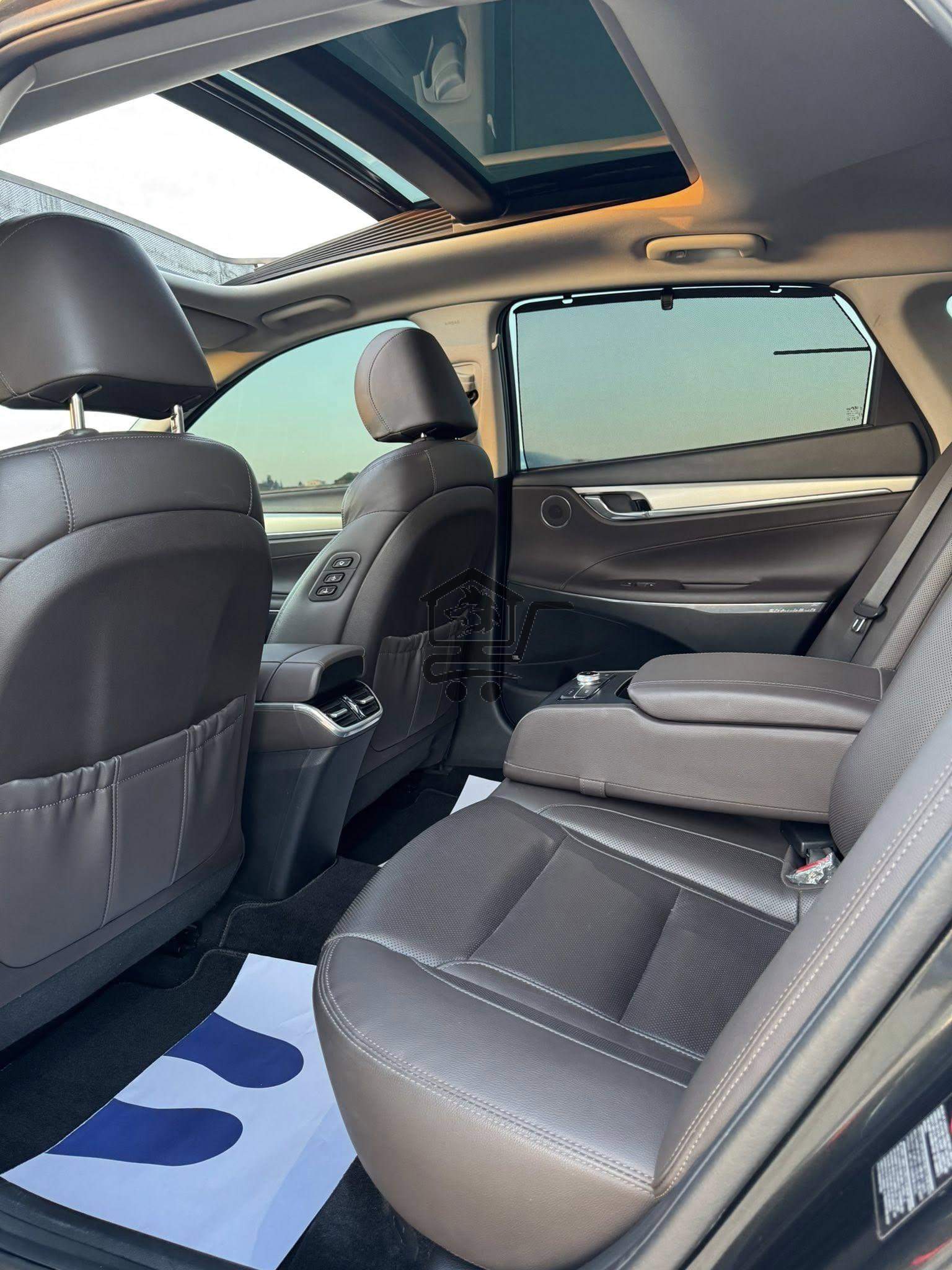 Hyundai Grandeur - الصورة 9